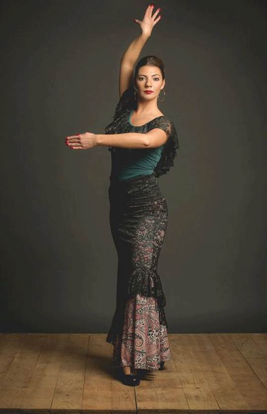 Flamenco Top Loma Model. Davedans