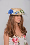 Paola Straw Boater. Straw and Headdress in Blue and Beige 66.115€ #94138343PAOLA