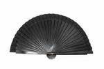 Wooden fan with plain black fabric 5.455€ #50032Y600NG