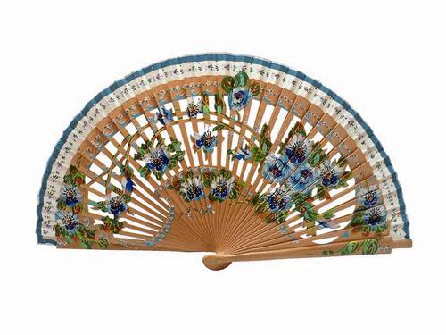 Hazelnut-Painted sycamore engraved wood fan. Double Face. Ref. 116