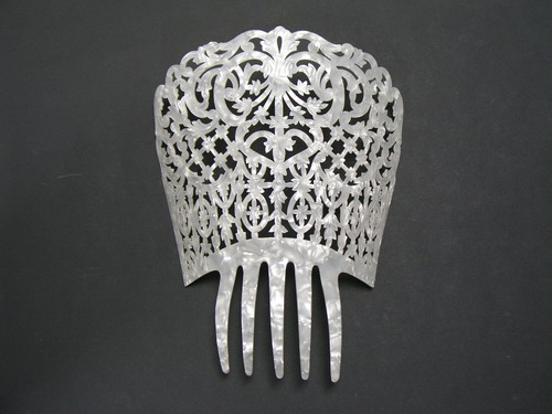 Mother of Pearl Chiseled Comb - ref. 662
