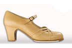 Flamenco Shoes from Begoña Cervera. Calado 112.397€ #50082M15