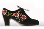 Zapato Flamenco Begoña Cervera. Ingles Bordado