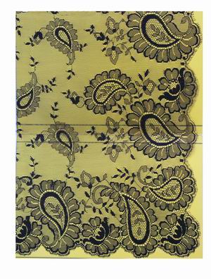 Mantilla española ref.2229N. Medidas: 250x300 cm
