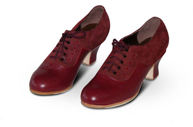 Gallardo shoes. Abotinado Triangulos. Z021